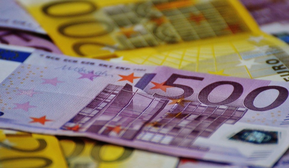 money-1508440_1920